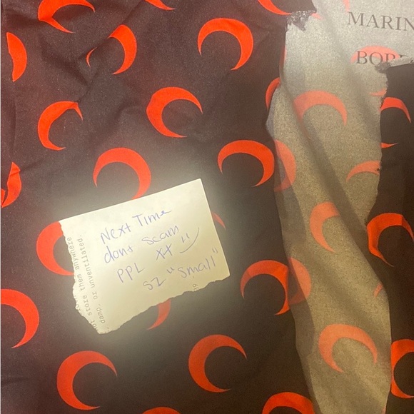 Marine Serre Buyer ruined my shirt deliberately due to it being the wrong size - Picture 6 of 16